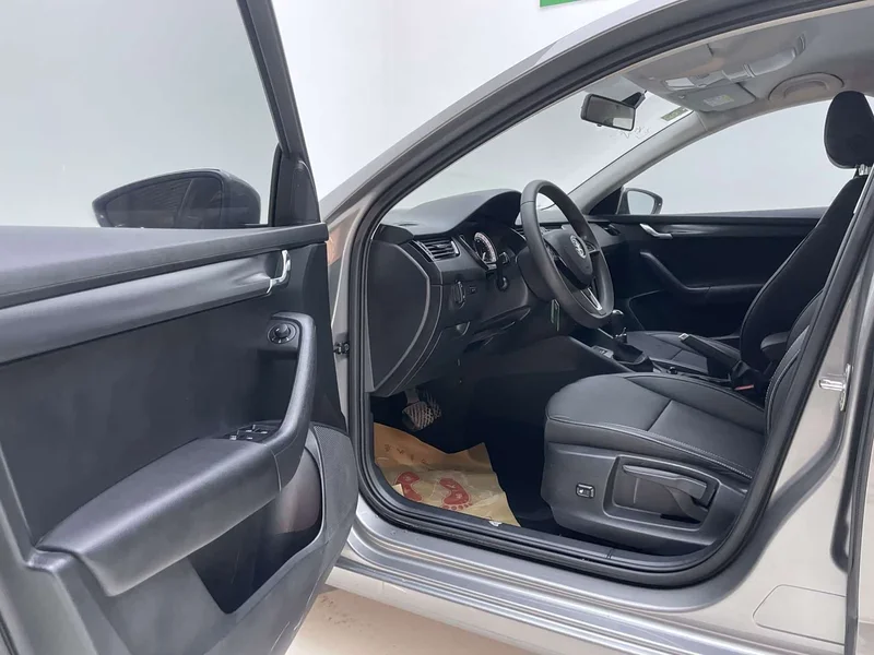Volkswagen Octavia — фото 18