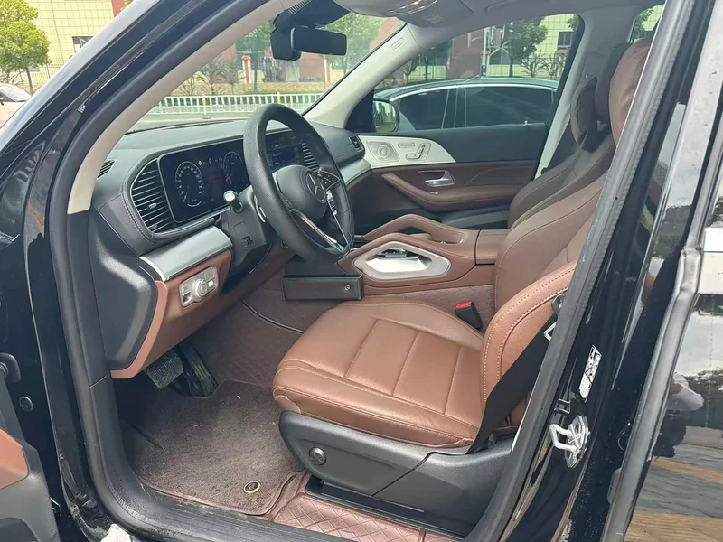 Mercedes-Benz GLS — фото 3