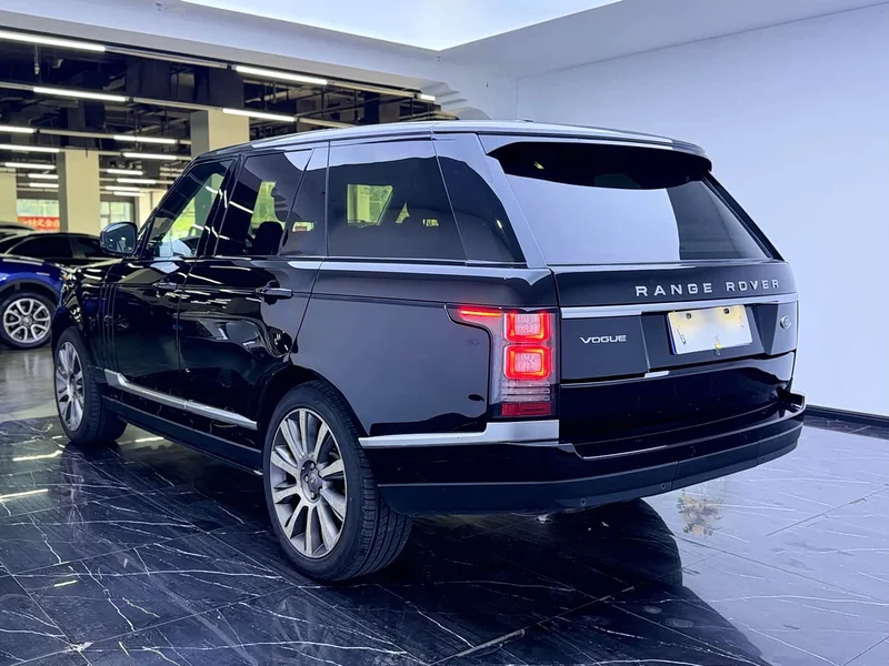 Land Rover Range Rover — фото 16