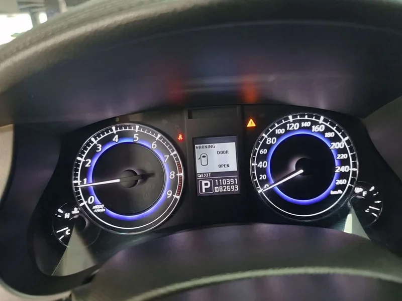 Infiniti QX50 (Imported) — фото 10