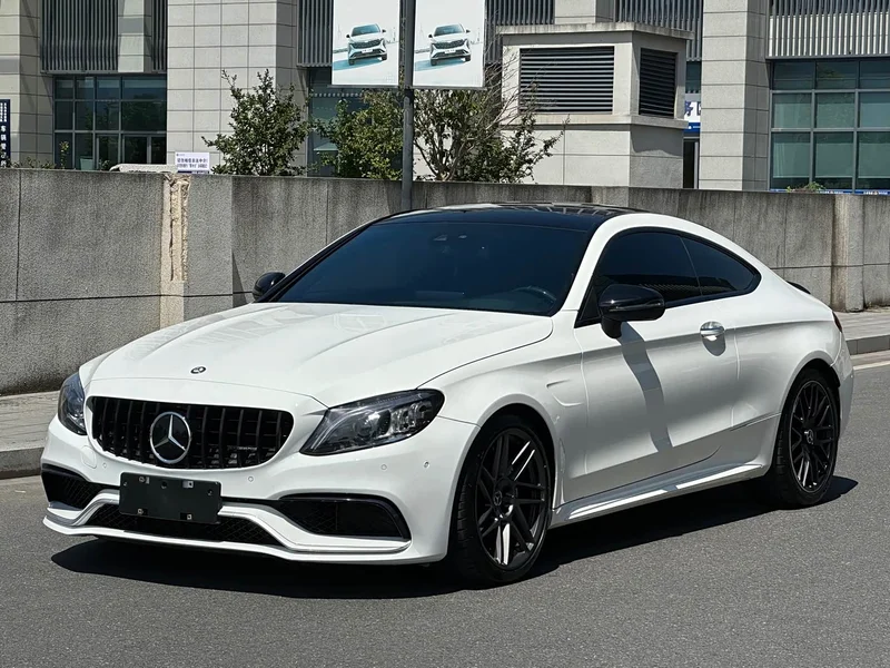 Mercedes-Benz C-Class AMG — фото 1