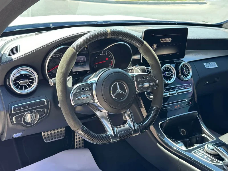 Mercedes-Benz C-Class AMG — фото 11