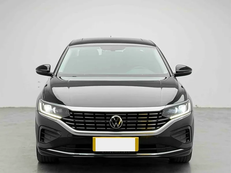Volkswagen Passat — фото 2