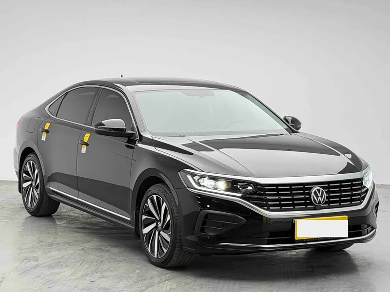 Volkswagen Passat — фото 3