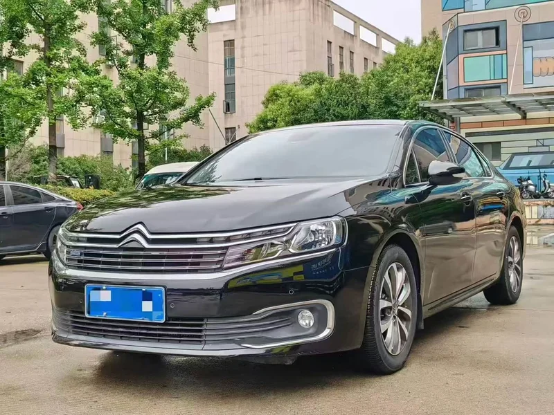 Citroën C6 — фото 1