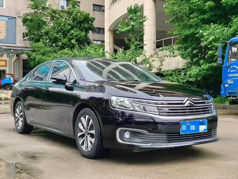 Citroën C6 — фото 3