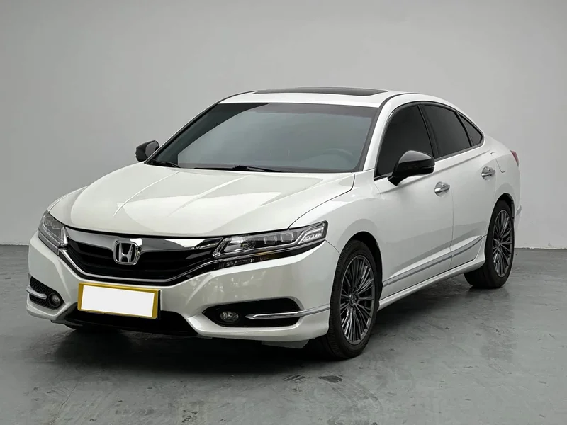 Honda Spirior — фото 1
