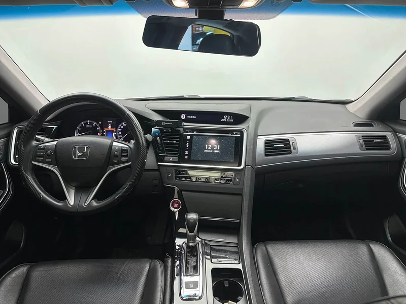 Honda Spirior — фото 8