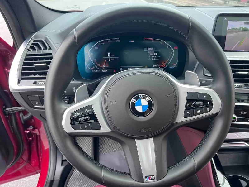 BMW X4 — фото 11