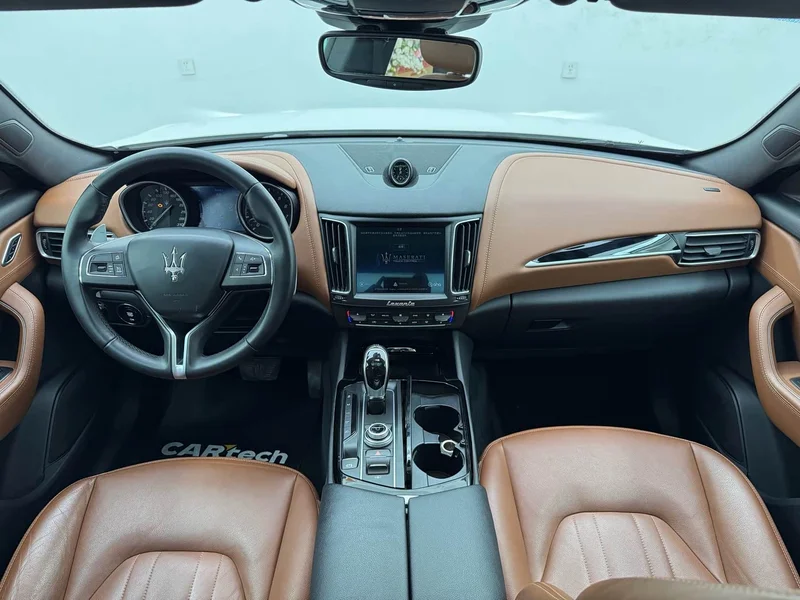 Maserati Levante — фото 16