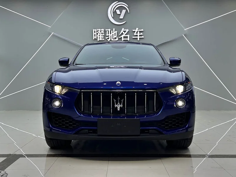 Maserati Levante — фото 2