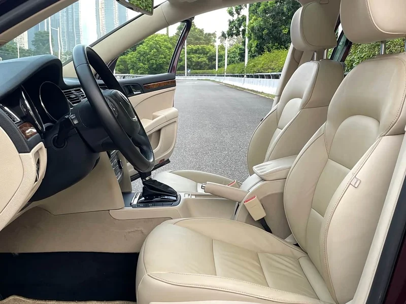 Volkswagen Superb — фото 8