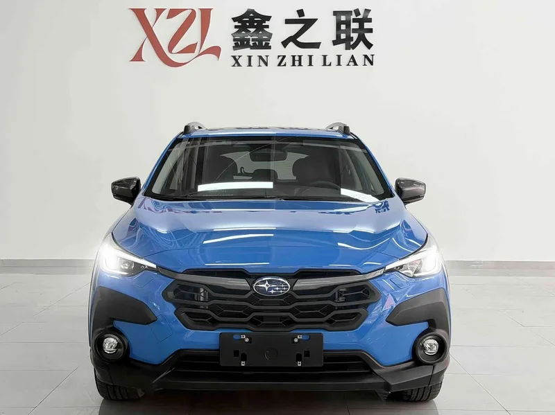Subaru Crosstrek — фото 2