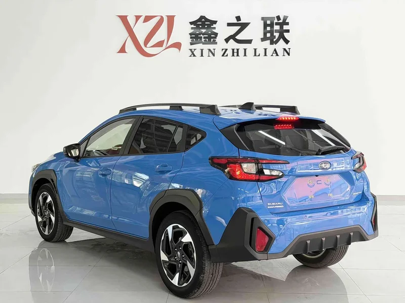 Subaru Crosstrek — фото 6
