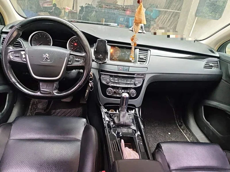 Peugeot 508 — фото 10