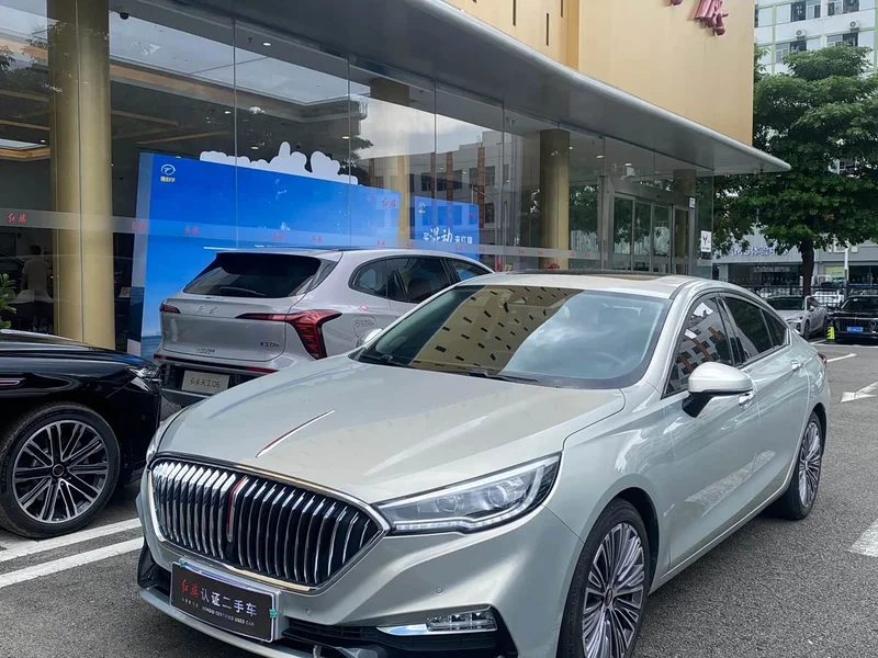 Hongqi H5 — фото 2