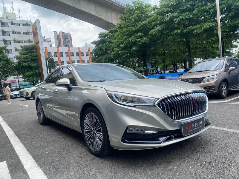 Hongqi H5 — фото 4