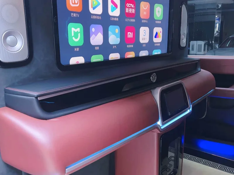 Lincoln Navigator — фото 17