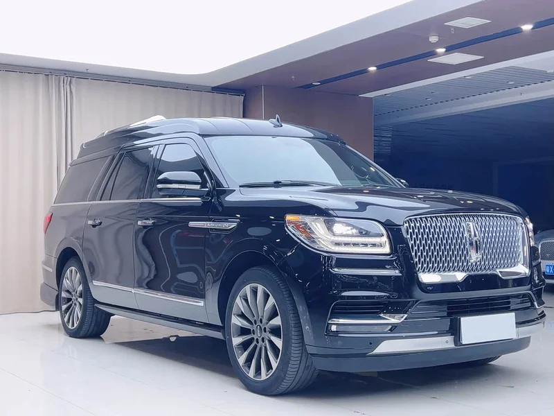 Lincoln Navigator — фото 3
