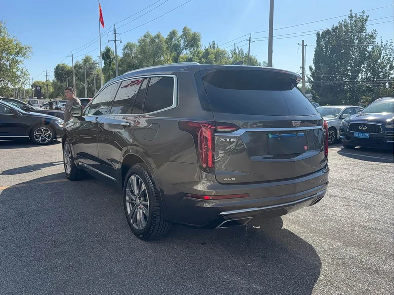 Cadillac XT6 — фото 3
