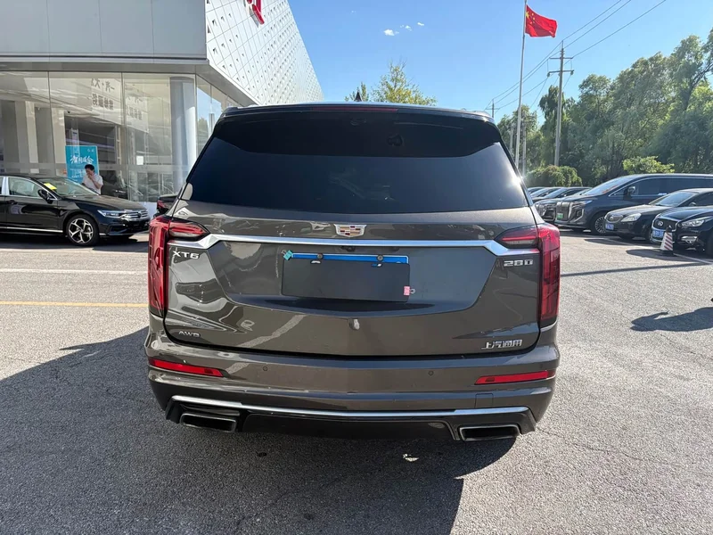 Cadillac XT6 — фото 5