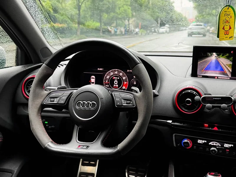 Audi RS 3 — фото 6