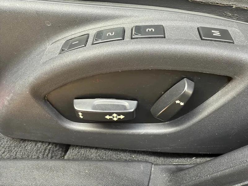 Volvo S60 (Imported) — фото 14