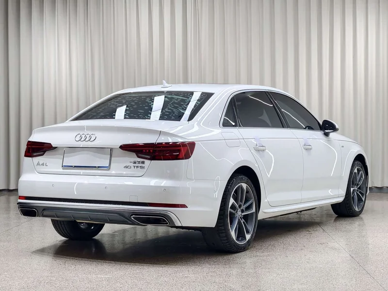 Audi A4L — фото 6