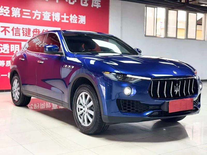 Maserati Levante — фото 3