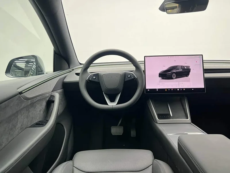 Tesla Model Y — фото 26