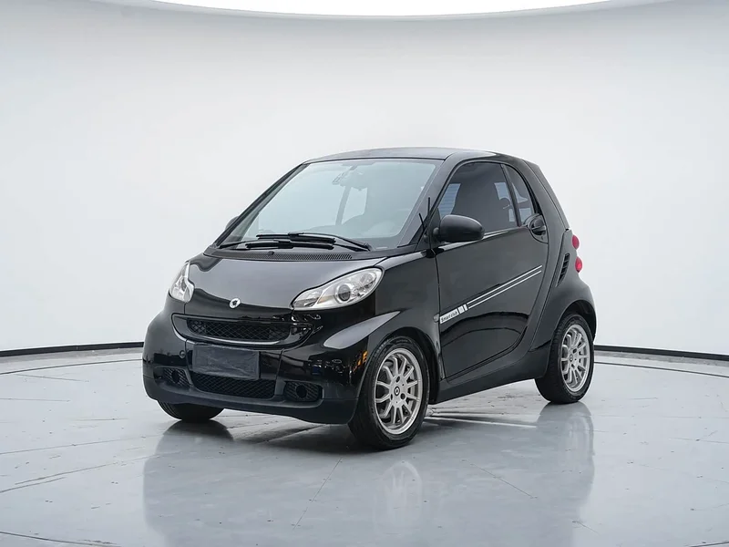 Smart Fortwo — фото 1