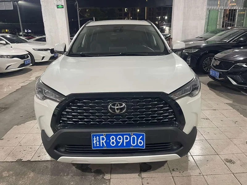 Toyota Corolla Cross — фото 2