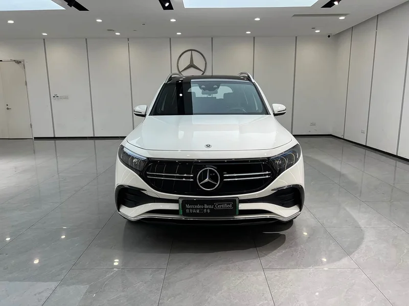 Mercedes-Benz EQB — фото 2