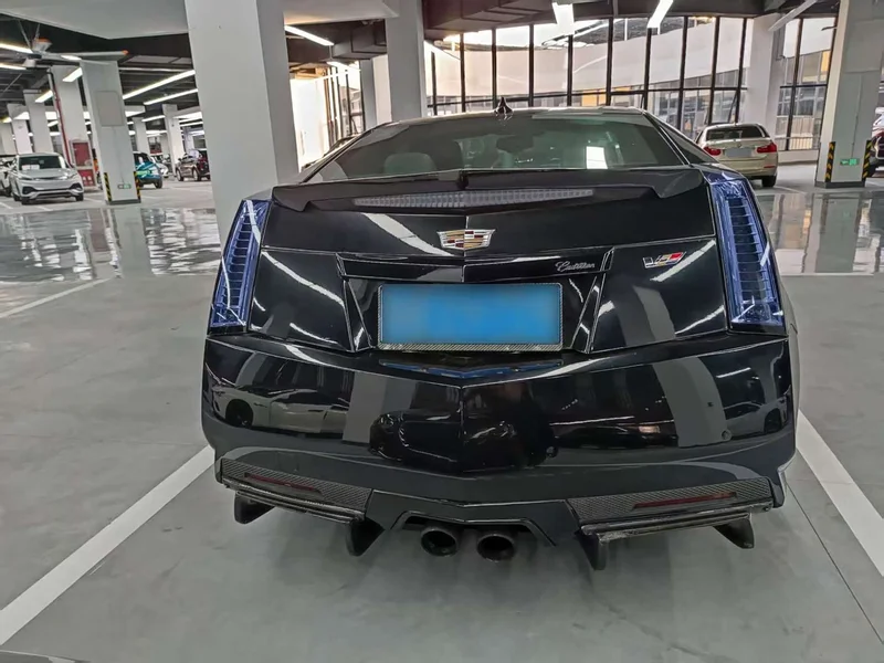 Cadillac CTS — фото 14