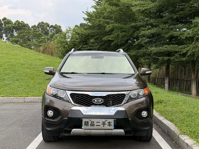 Kia Sorento — фото 2