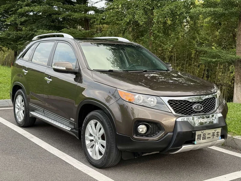 Kia Sorento — фото 3