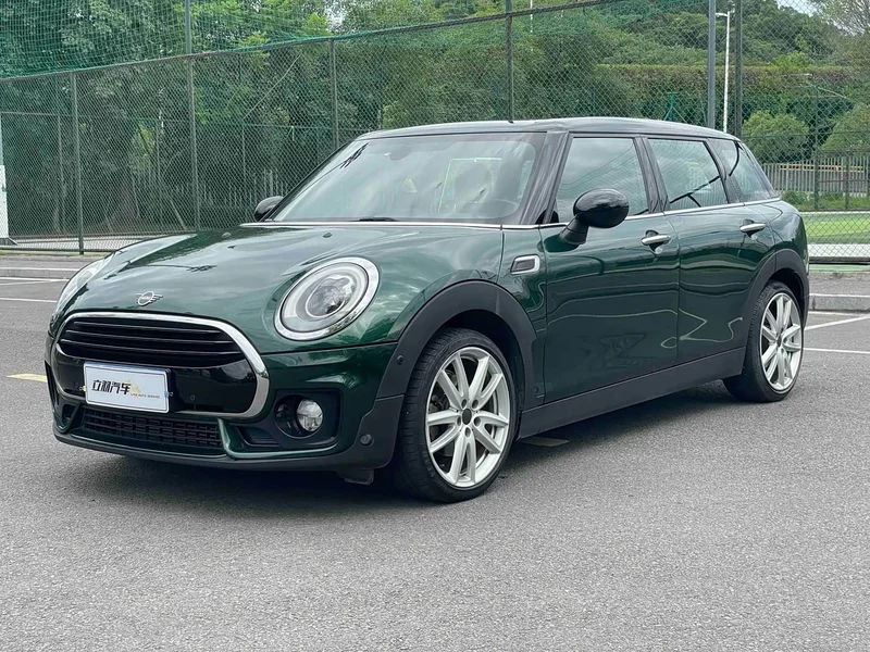 MINI CLUBMAN — фото 1