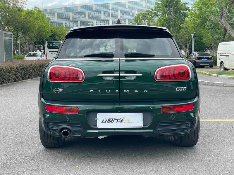 MINI CLUBMAN — фото 18