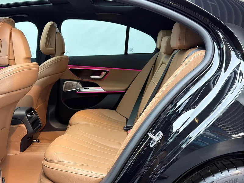 Mercedes-Benz E-Class (Imported) — фото 11