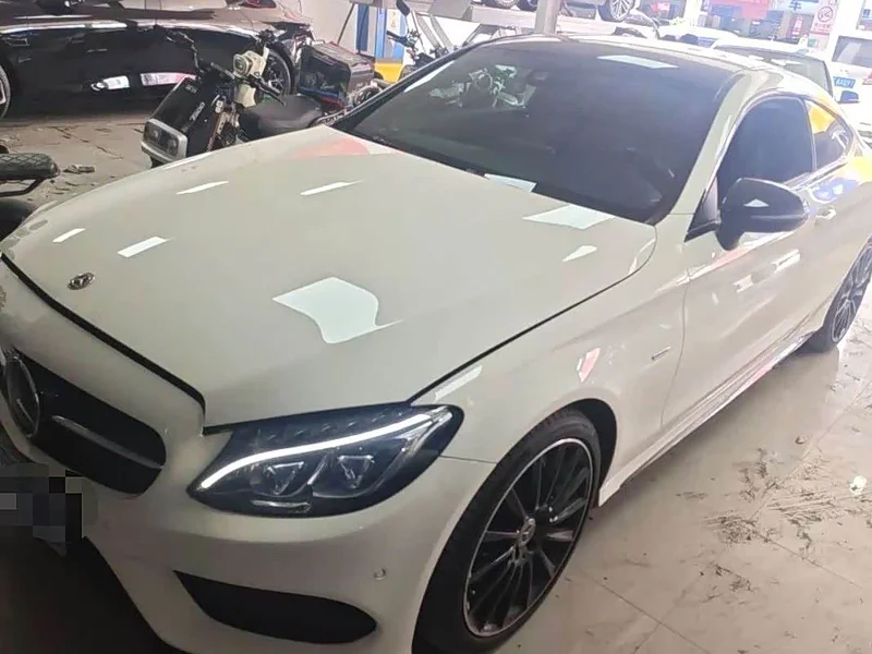 Mercedes-Benz C-Class (Imported) — фото 1
