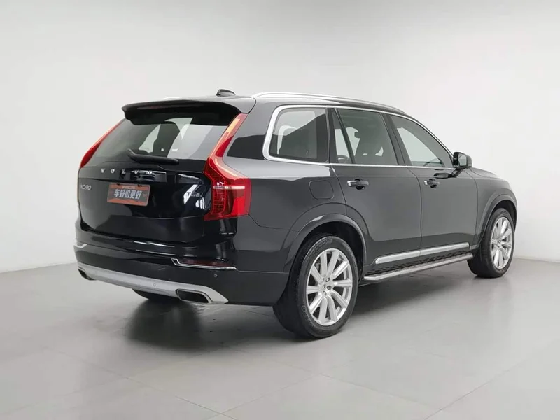 Volvo XC90 — фото 2