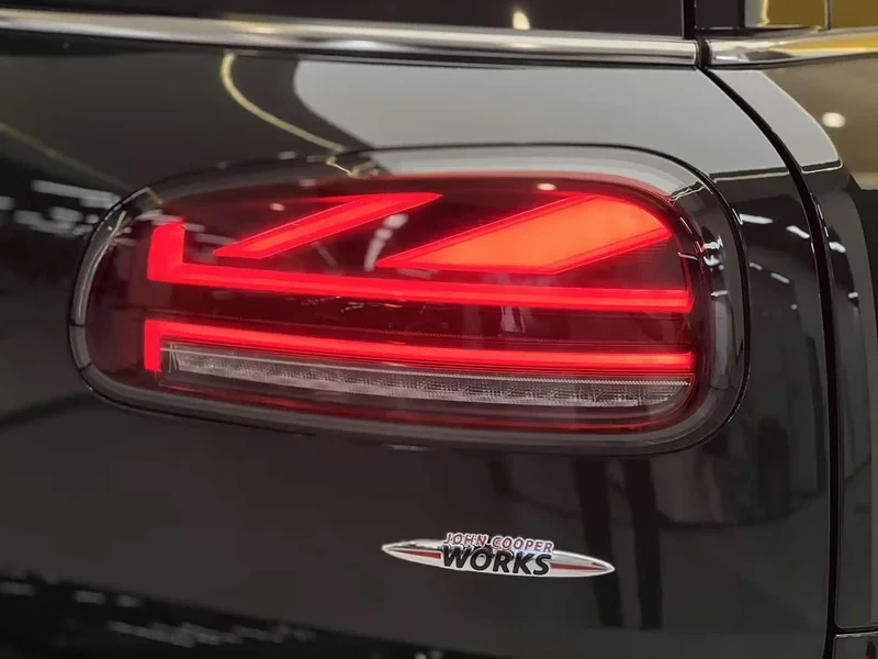 MINI JCW CLUBMAN — фото 11