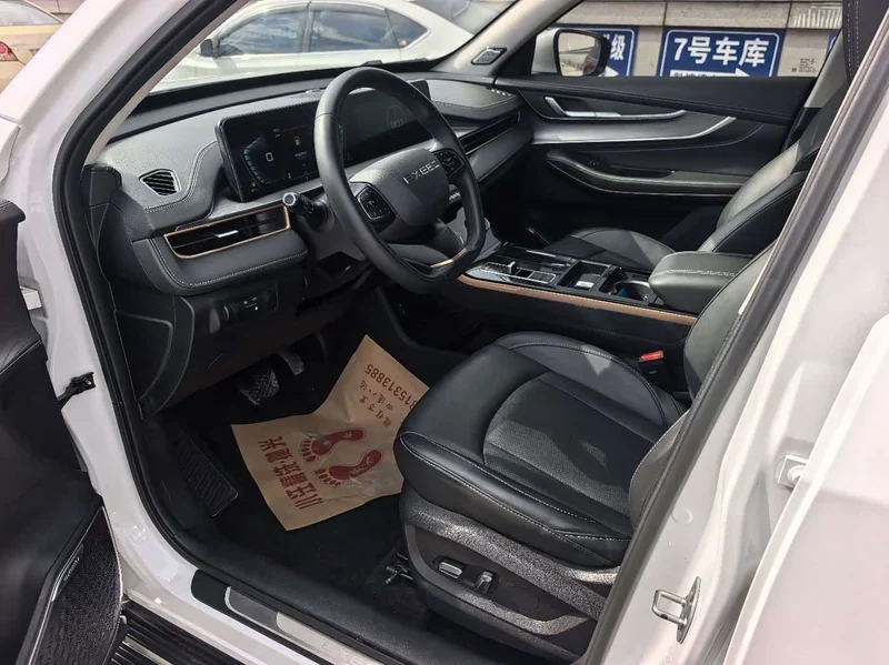 Exeed Zhuifeng C-DM — фото 7