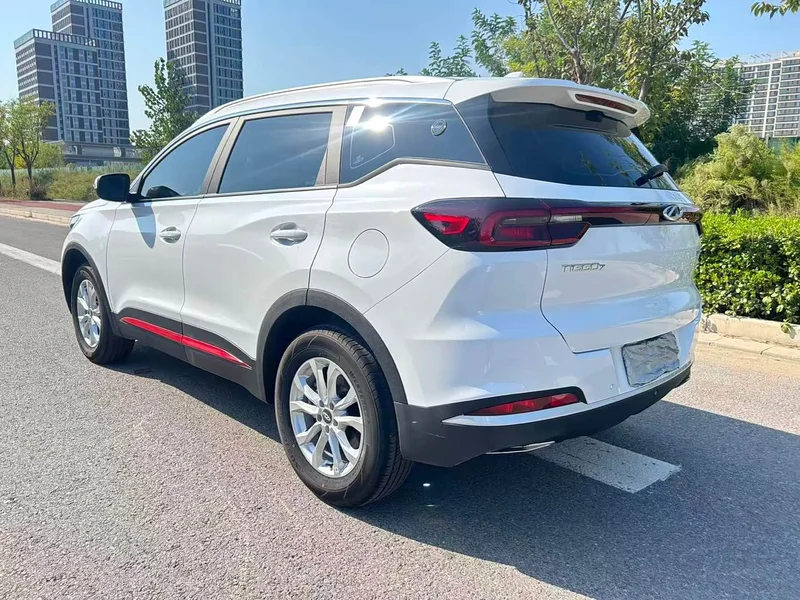 Chery Tiggo 7 — фото 12