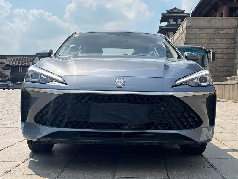 Roewe i5 — фото 2