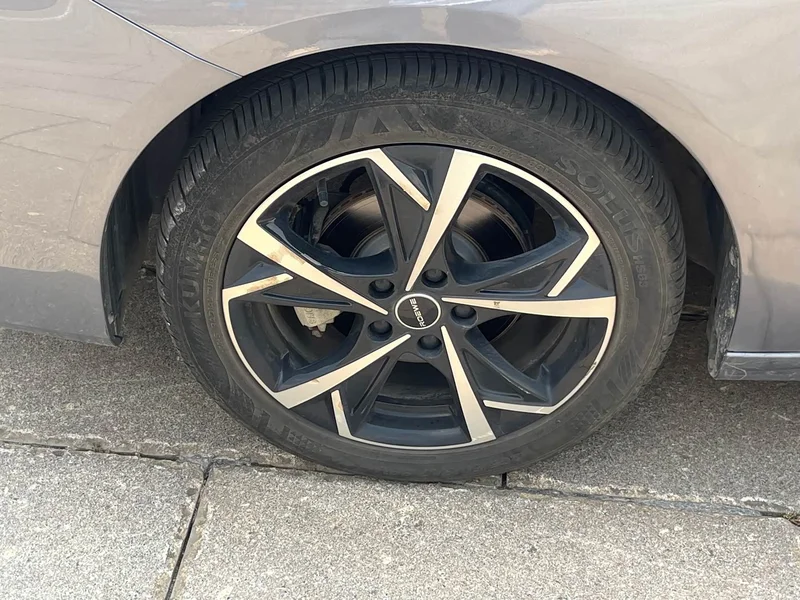 Roewe i5 — фото 9