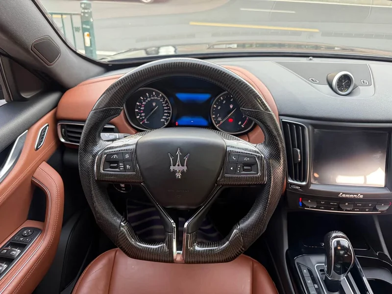 Maserati Levante — фото 10