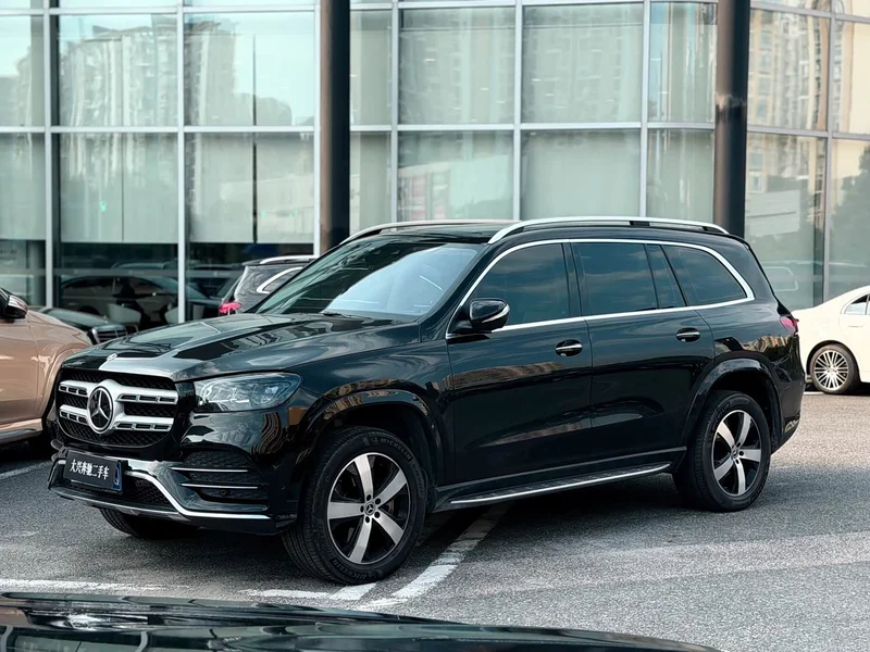 Mercedes-Benz GLS — фото 1