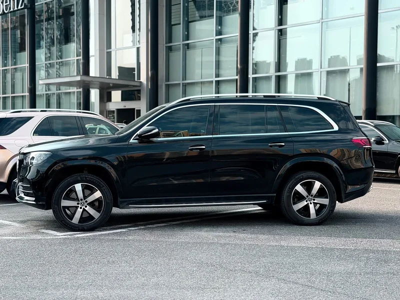 Mercedes-Benz GLS — фото 4