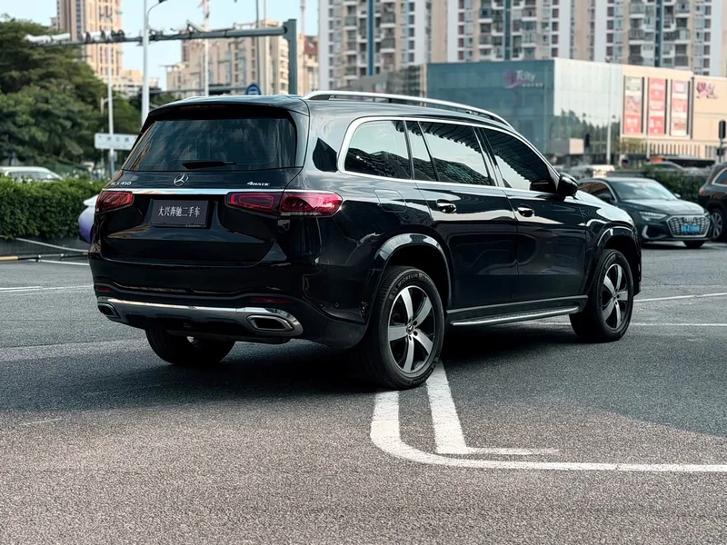 Mercedes-Benz GLS — фото 7